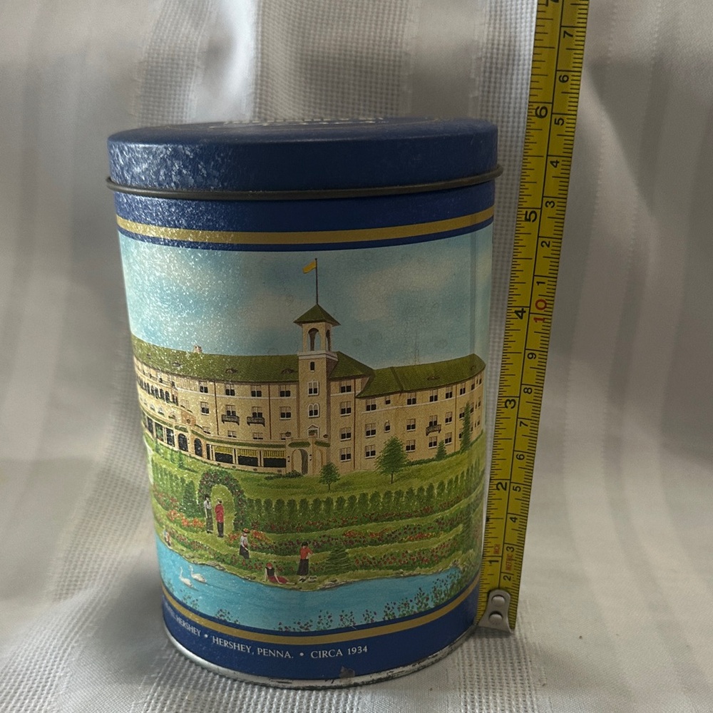 Hershey Park Illustrated Tin Canister - Blue